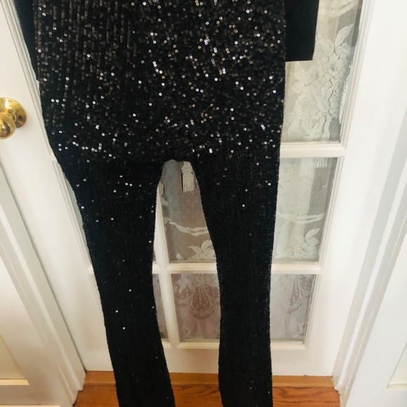 Forever 21 size exsmall black sequinned pants, wide bell bottoms, elastic waist - Picture 8 of 8